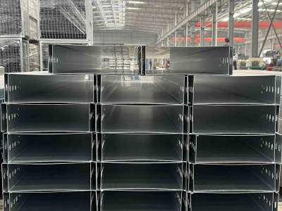  Large span cable tray