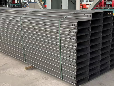 Composite fireproof and anti-corrosion bridge frame