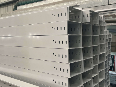 Fireproof cable tray