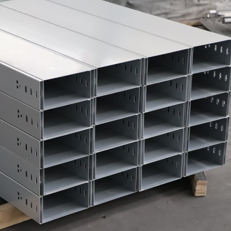 Cable tray and cable ladder