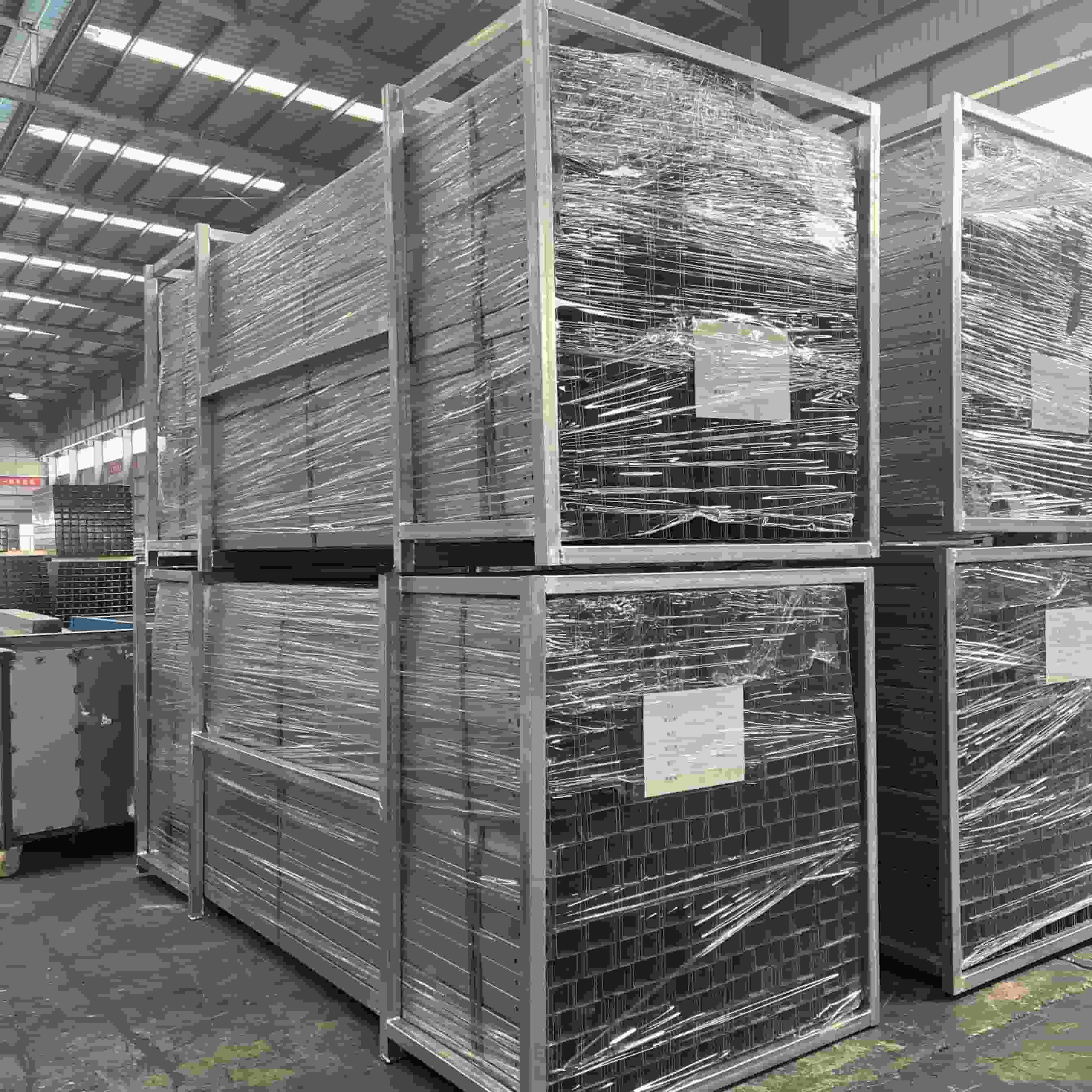 Large-span cable tray